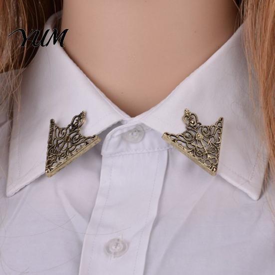 Decorative Brooch Pin 1 Pair Vintage Shirt Collar Clip, Hollow-Out Decoration Alloy Outfit Accessory Triangle for Men Women Suit Clip