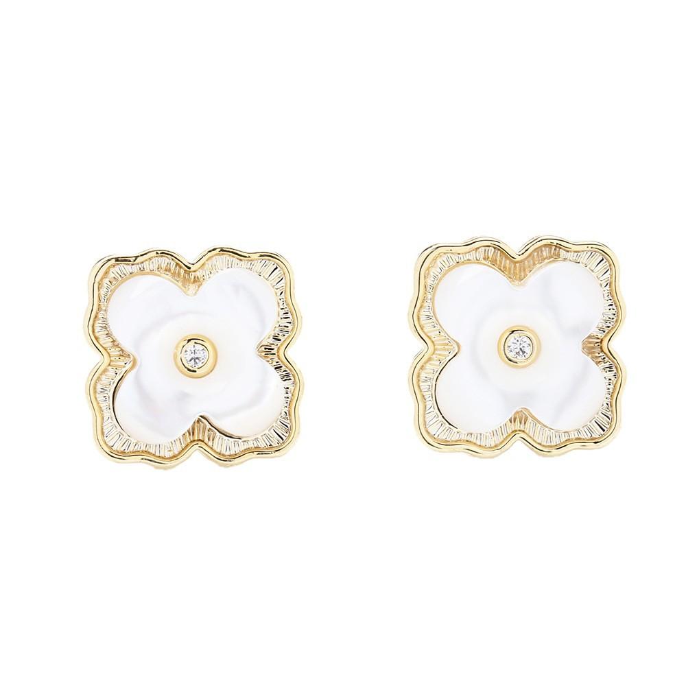 French Temperament, Elegant Fritillary Four-leaf Flower Stud Earrings, Simple and Small, Gentle Temperament, Silver Needle Earrings, Design Earrings,