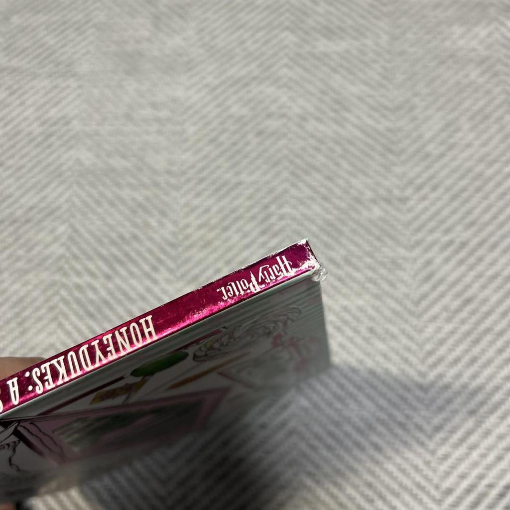 [USED] HONEYDUKES: A Scratch & Sniff Adventure