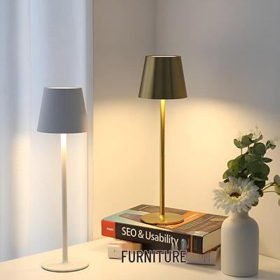 Moderne Touch-Charge Nachttischlampe: Schlankes, minimalistisches Design mit einstellbarer Höhe