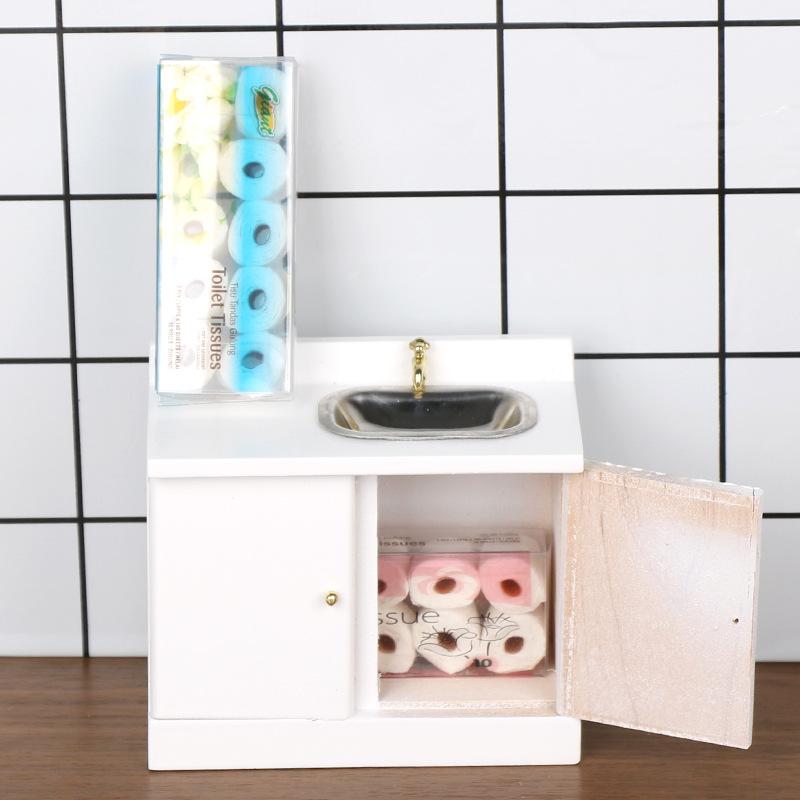1 Set Toilet Tissue Decoration 1/12 Dollhouse Miniature Paper Towel Roll Model Dolls House Bathroom Accessories