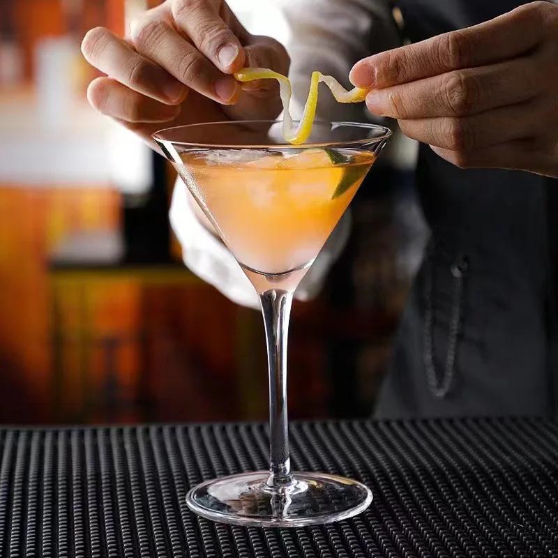 Triangle Glass Cocktail Glass Martini Creative Tall Glass Bar Classic Mixers