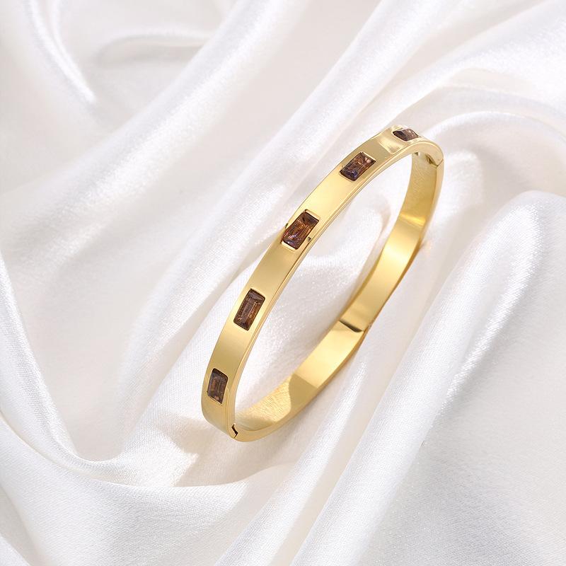Zlatý titanový ocelový nerezový ocelový intarzovaný zirkonový pozlacený náramek stříbrný klasický jednoduchý styl růžové šaty vhodné pro ženy denní nošení