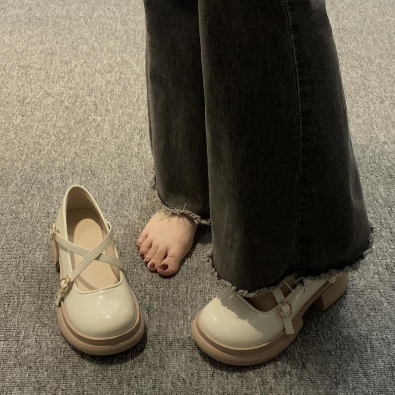 Korean Version Shallow Mouth Small Leather Shoes 2024 New Fashion Casual Simple All-match Thick Bottom Women Shoes Autumntime