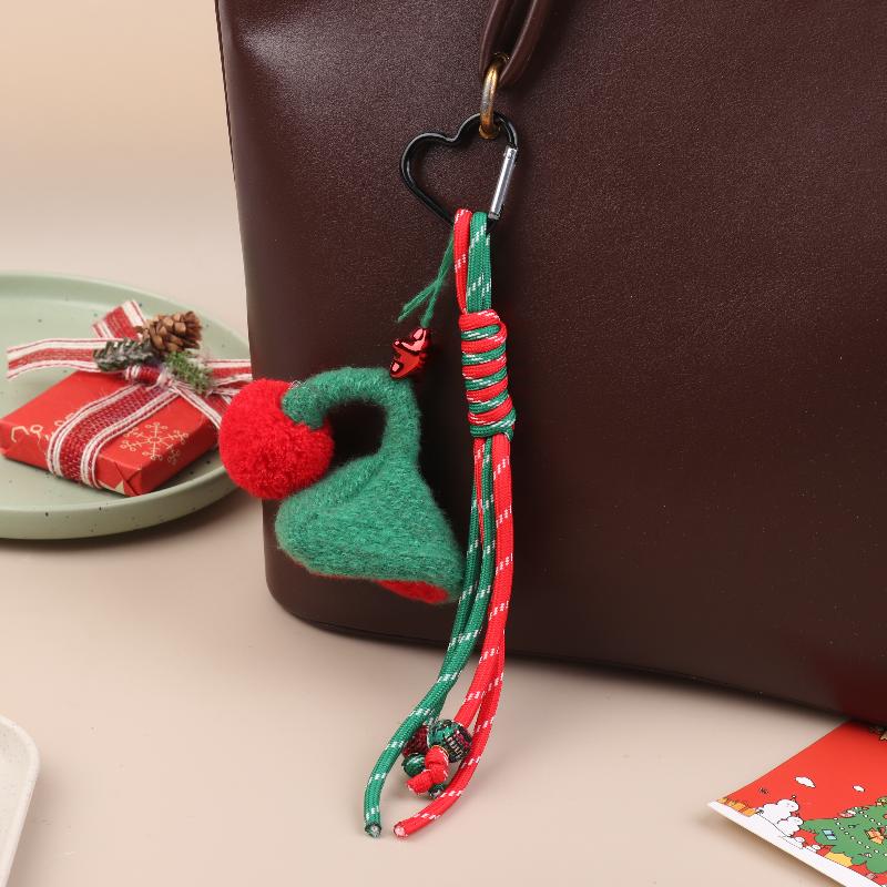 

Christmas Style Knitted Small Hat Pendant Keychain Cute Plush Little Bear Bag Charm Christmas Tree Design Hanging Xmas Gift as the picture