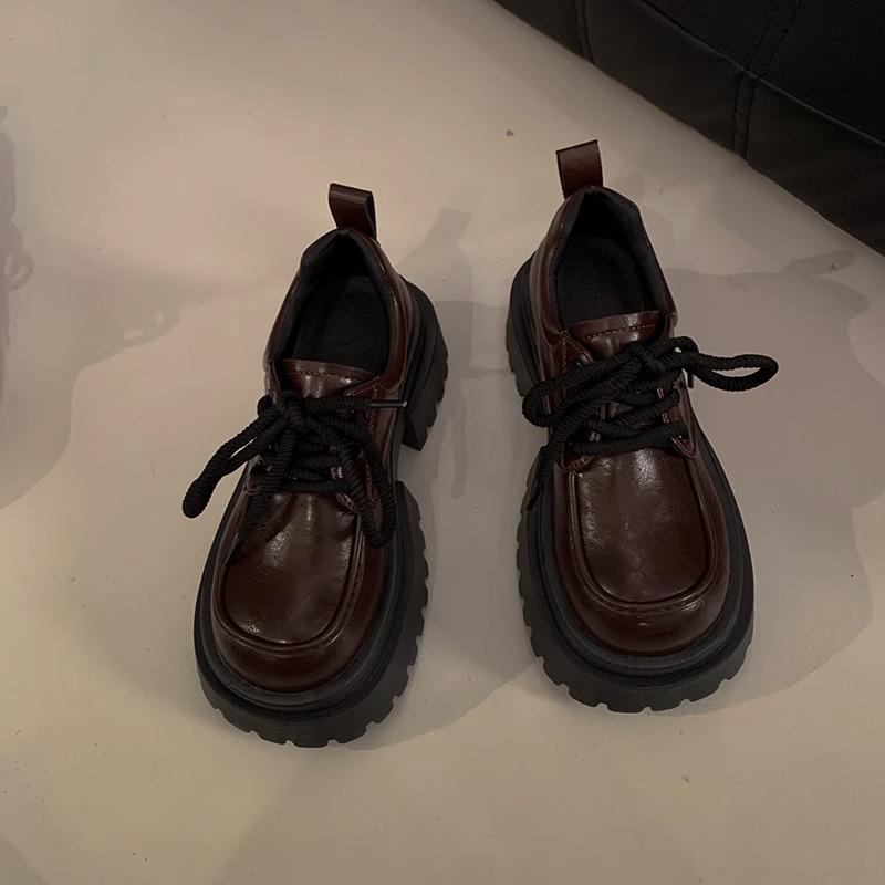 

Черные туфли на шнуровке из кожи в британском стиле, женская обувь, новинка 2025 года, одинарные туфли, туфли-лоферы на платформе в стиле колледжа 40