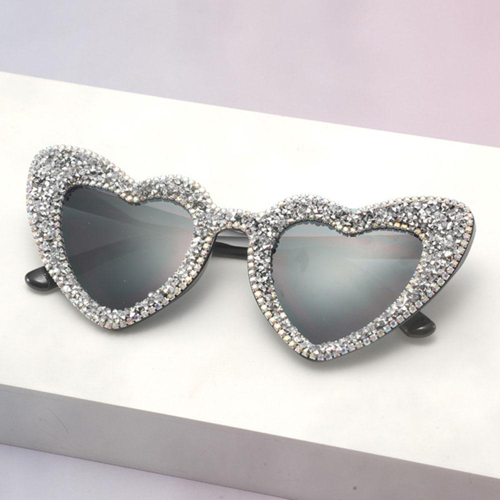 Sparkly Heart Shaped Sunglasses for Women Rhinestone Wedding Party Favors Bridesmaid Gift Shiny Diamond Sun Glasses Photo Props