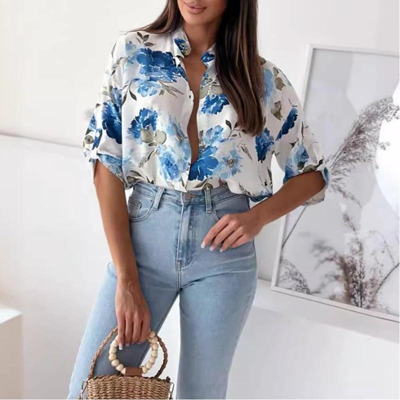 Nueva blusa holgada de manga tres cuartos con estampado y botonadura sencilla para mujer, colección primavera-verano.