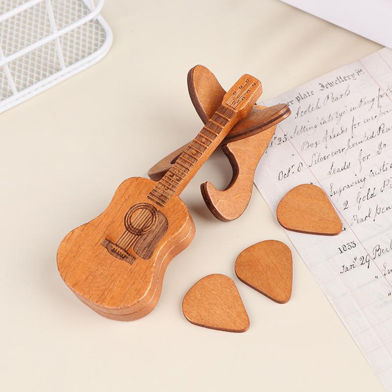 Wooden Guitar Pick Box With Standard 3 Pcs Engraved Guitar Picks Box Guitar Plectrum Storage Box For Guitar Lovers Guitarists