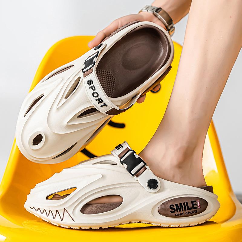 

Slippers men s 2025 summer explosion beach wading non-slip baotou two wearing sandals stepping on shit feeling sports sandals men 44