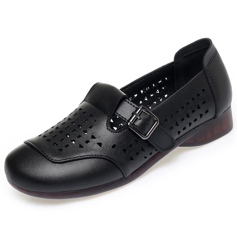

All Match Comfortable Breathable Cutout Genuine Leather Shoes Women Summer 2025 T Strap Hole Shoes Flats Moccasins for Mom Beach 43 чорний