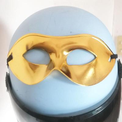 Złota Półmaska Księcia dla Mężczyzn i Kobiet na Halloweenowy Bal Maskowy Karnawałowy Kostium