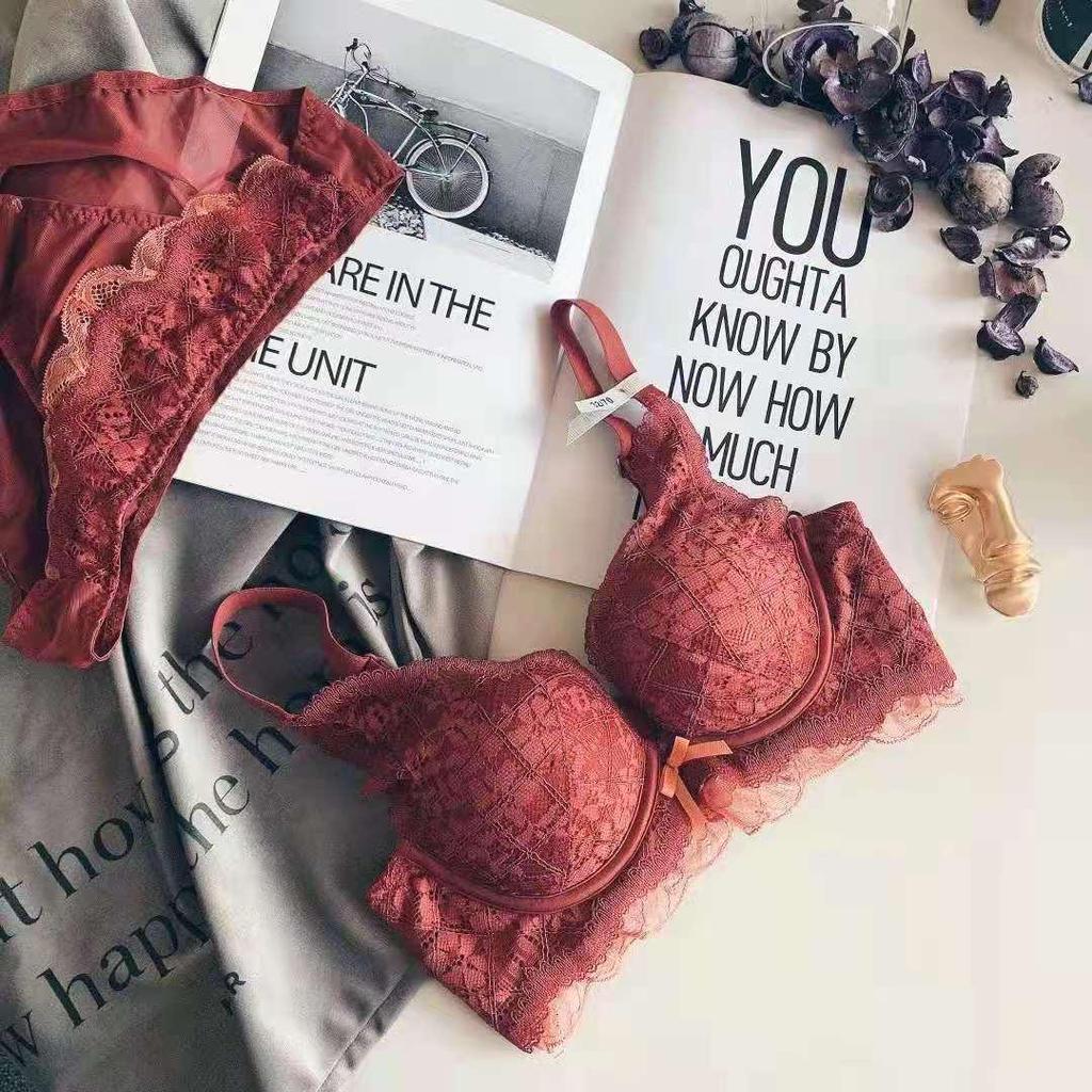 Japanese Style Wire-Free Push-Up Bra: Sexy, Comfortable, Anti-Sag, Adjustable, Seamless, Beautiful Back Design for Small Busts