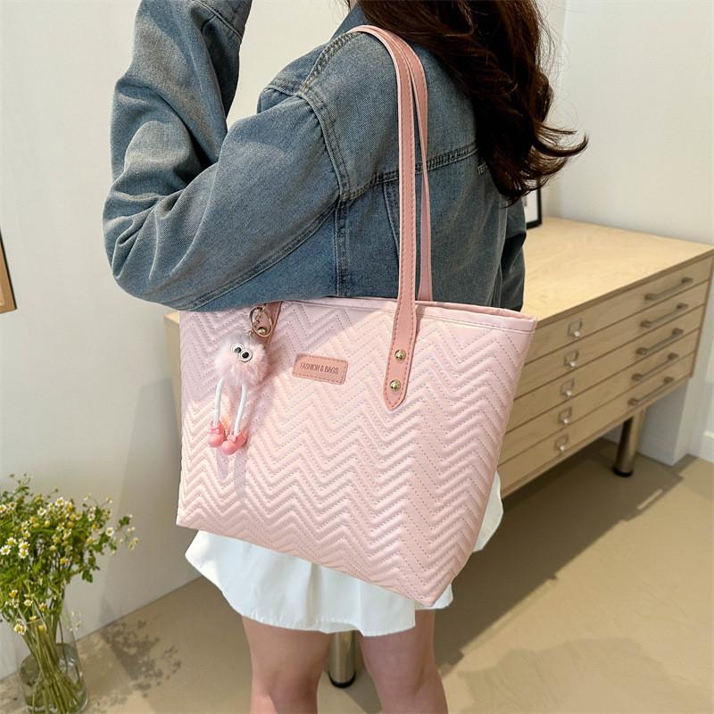Urban Style Tote Bag For Women With Pu Material And Zipper Closure Perfect For Daily Use