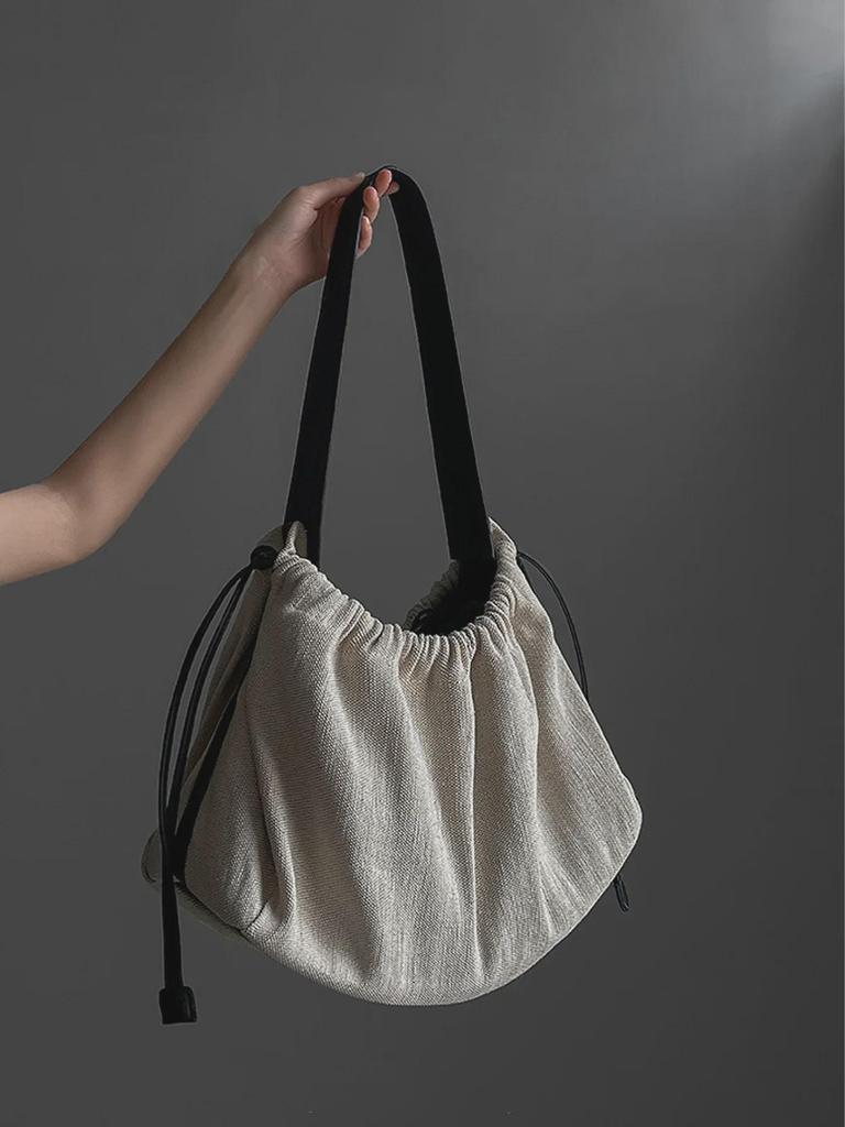 Canvas Travel Tote: Stylish, Lightweight, Large Capacity, One-Shoulder Messenger Bag