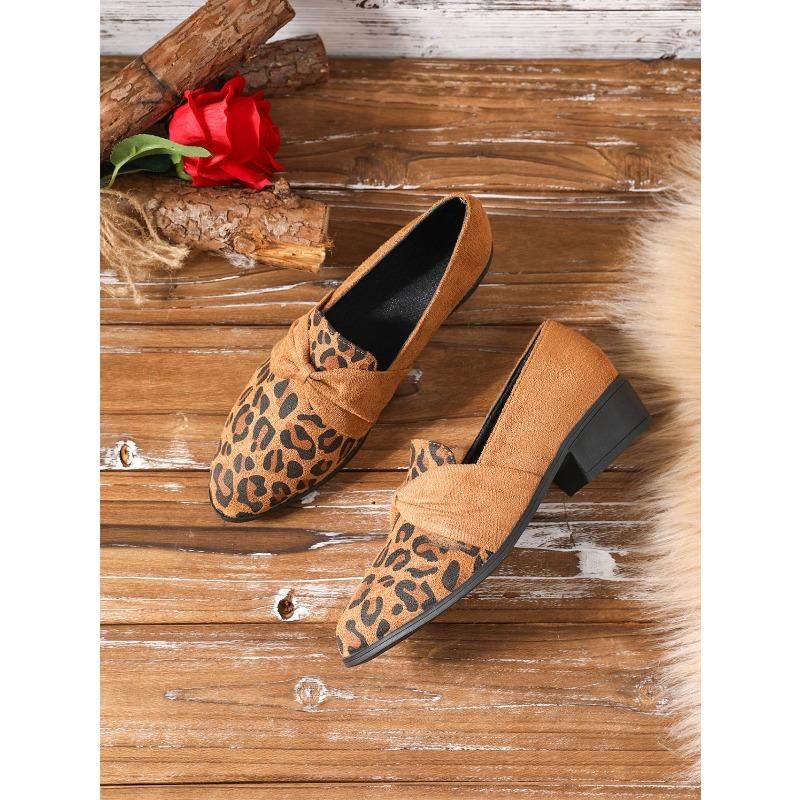 Women's Leopard Print Pointed Toe Chunky Heel Loafers, Slip-On Casual Flats, Plus Size Shoes
