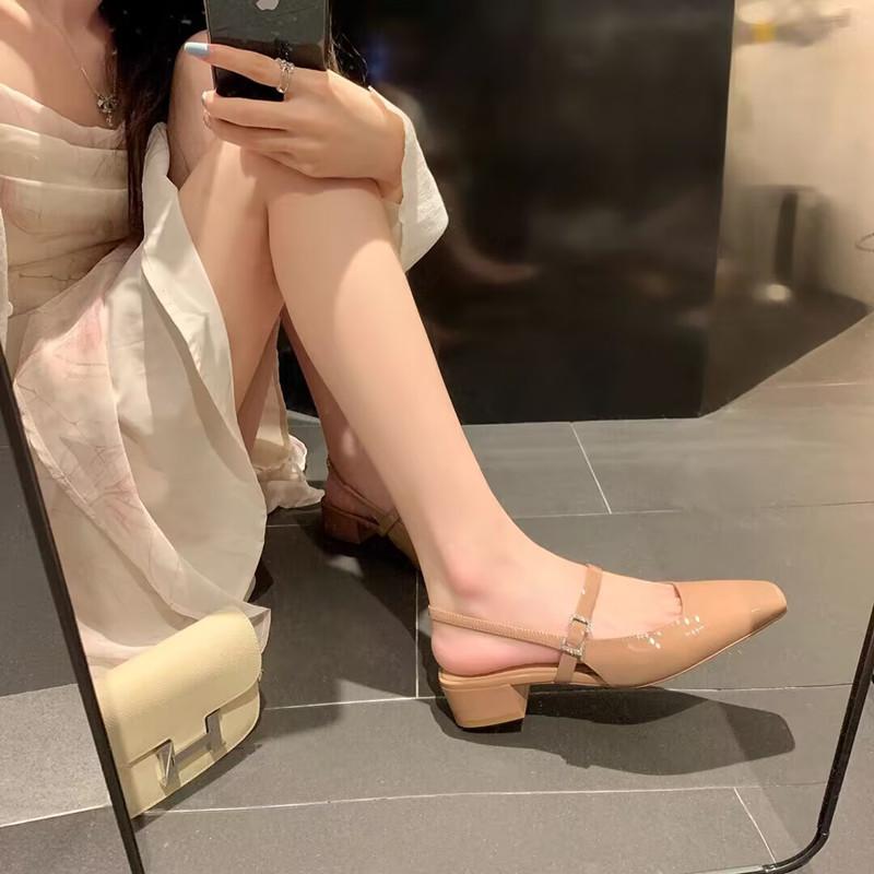Mid Heels Office Lady Mary Jane Shoes Retro Patent Leather Square Head SlingbacksWomen with Thick Heels and Empty Sandals