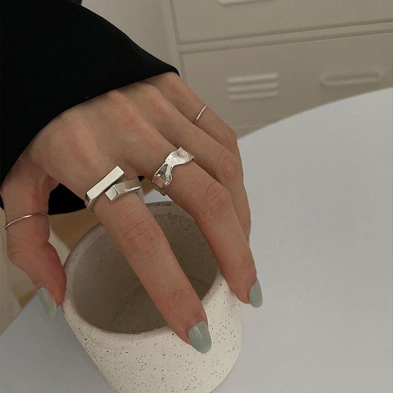 Women's Trendy Geometric Irregular Index Finger Ring - Niche Design, Cold Style