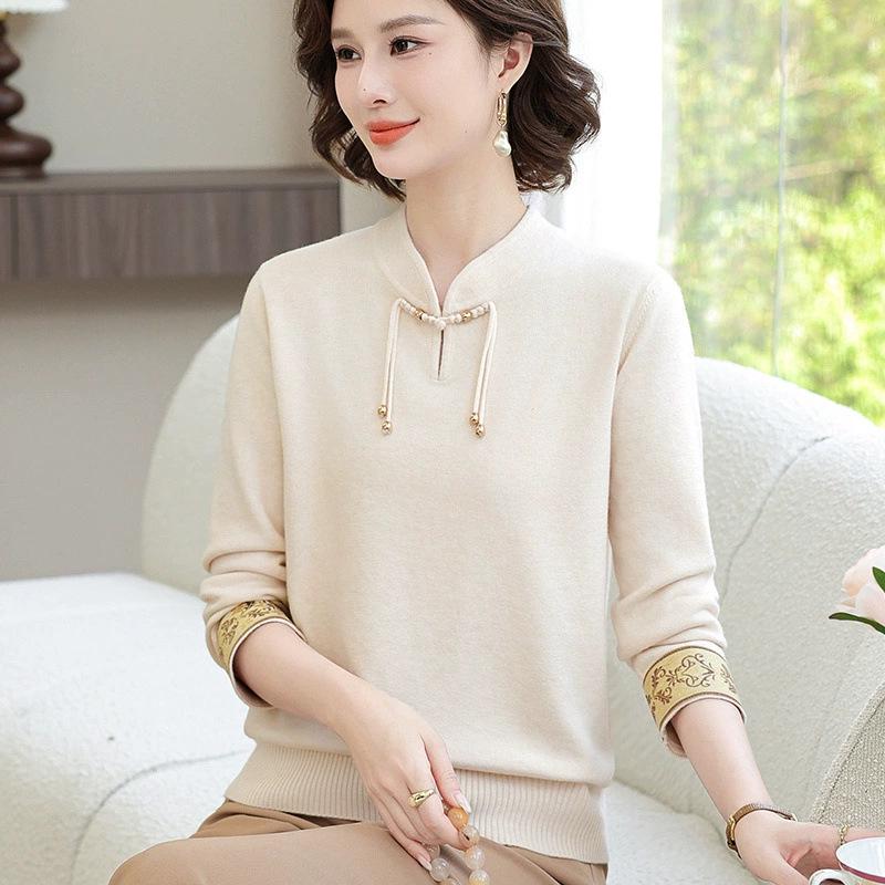 2025 Chinese Style Autumn/Winter Knitwear for Middle-aged and Elderly Women - Fashionable Sweater Base Layer