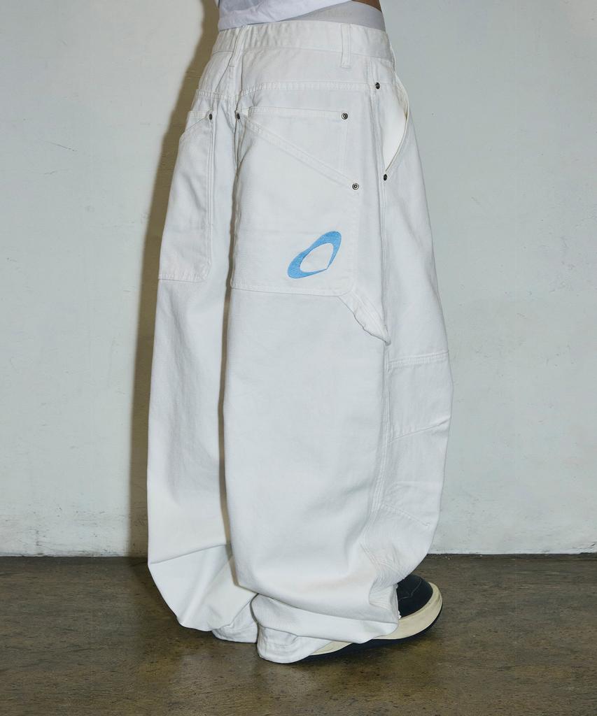 SCALLYWAG Baumwoll-Arbeitshose mit doppelter Gesäßtasche und Fallschirm-Detail [Weiß]