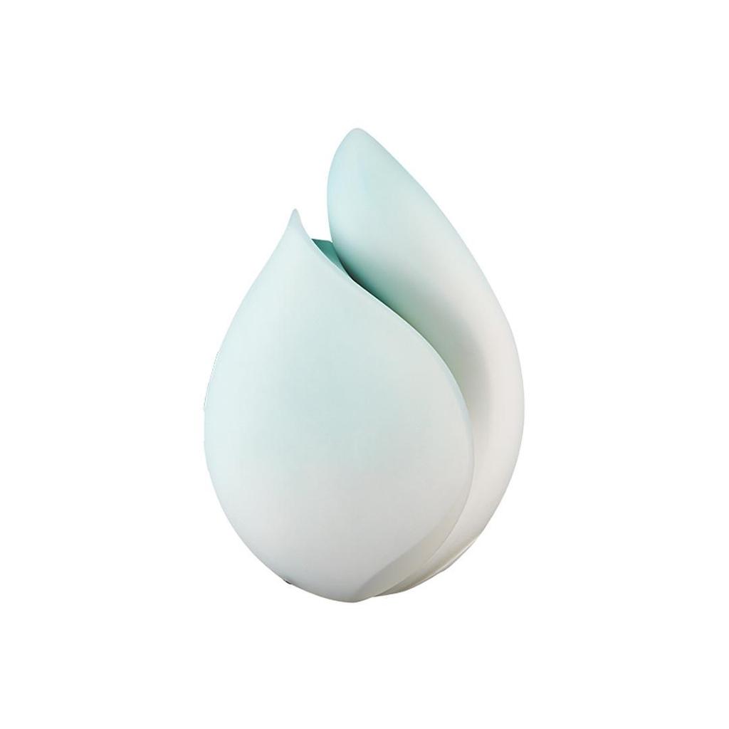 Minimalist Luxury Clitoral Vibrator: Sensor-Activated Massage Toy for Women