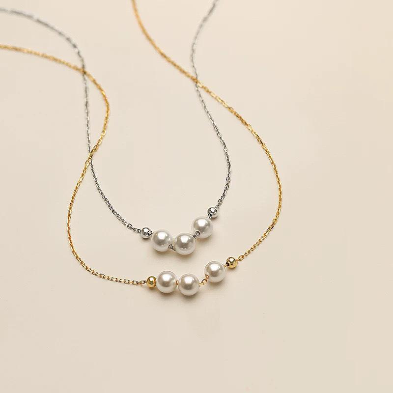 S925 Three Pearl Necklace - Elegant, Stylish, and Versatile Design for Women