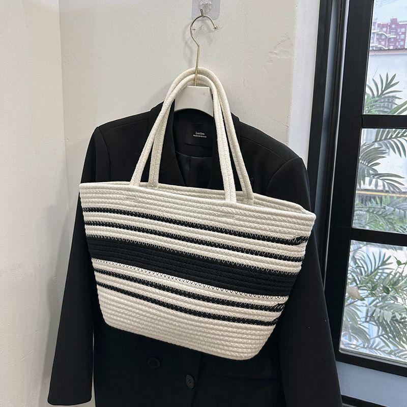 Knitted Bag, New Fashionable Tote Bag Women's Large Capacity Shoulder Bag Summer Versatile Popular Women's Bag