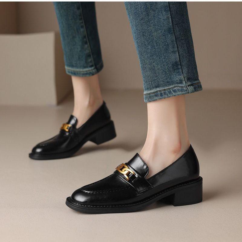 2025 Women's Plus Size Brown Leather Loafers: Spring/Autumn, Round Toe, Chunky Medium Heel, British Style