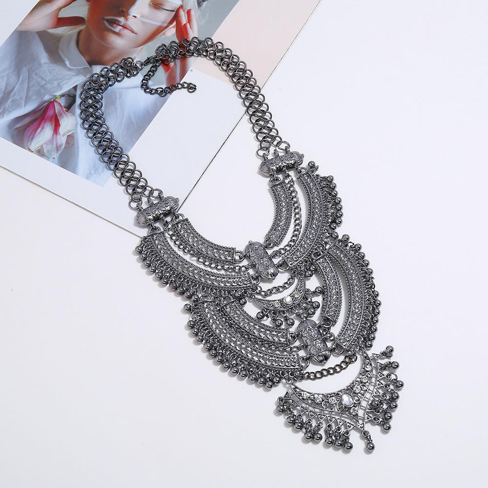 Long Necklace Vintage Multi Layered Collarbone Chain For Fashion Enthusiasts