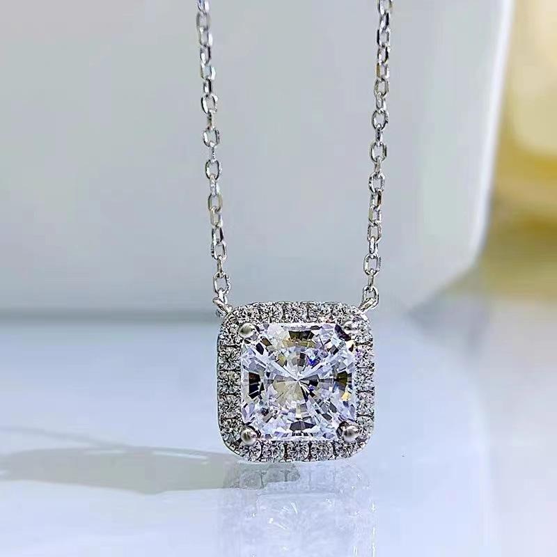 Jewelry Zircon 5 Carat Square Necklace Women's Classic Versatile Square Bag Clavicle Chain Safety Lock Pendant Gold Plated