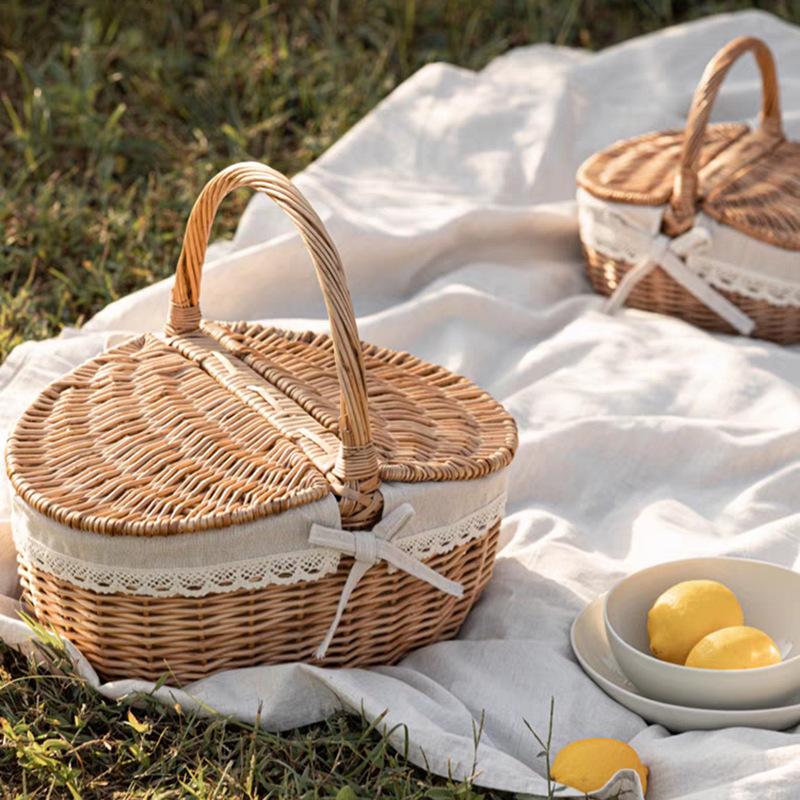 Woven Rattan Picnic Storage Basket Portable Outdoor Food Toy Organizers Basket with Lace Decor Home Travel Picnic Organizer Gift