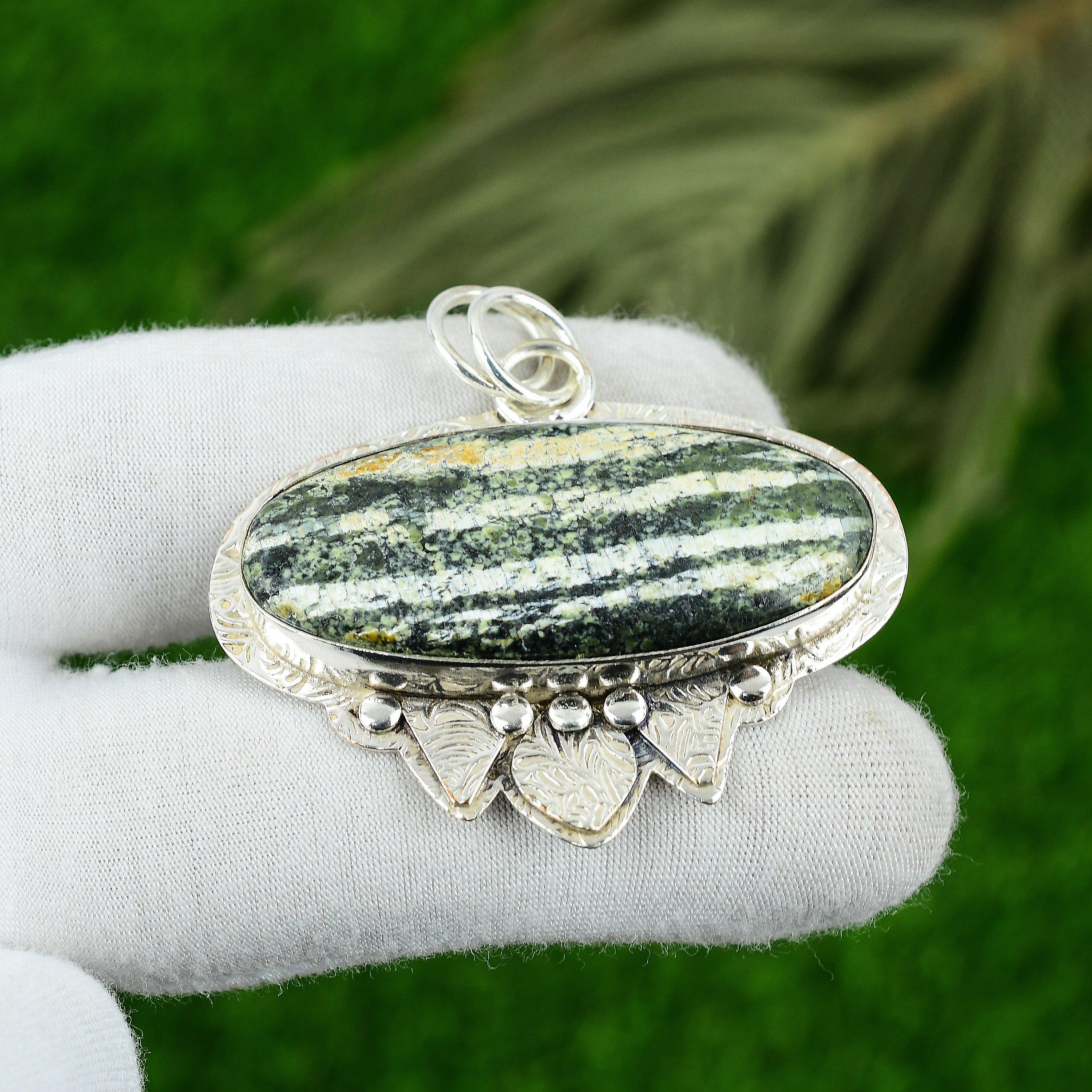 

Green Swiss Opal Gemstone Sister Art Deco Artisan Unique New Pendant 925 Silver