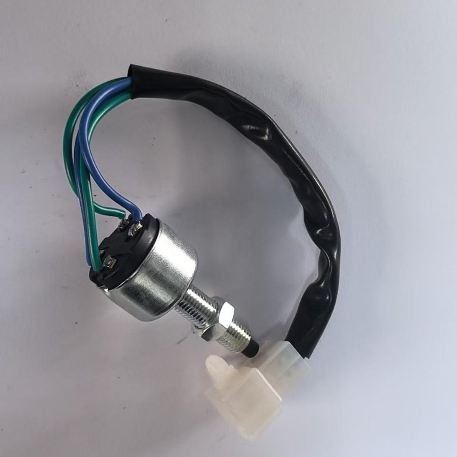 Brake Light Switch for Great Wall Wing 3/5/6, Haval Hover H3/H5