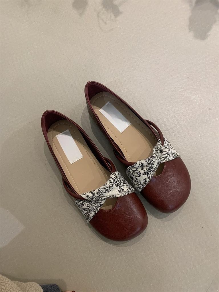 Retro Mary Jane shoes femininity elegant simple round head shallow mouth soft sole ballet shoes