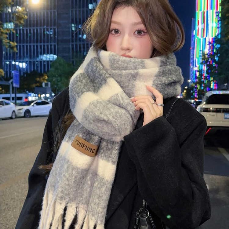 Mohair Color-Blocked Striped Scarf Women'S Winter High-End Tassel Warm Neck