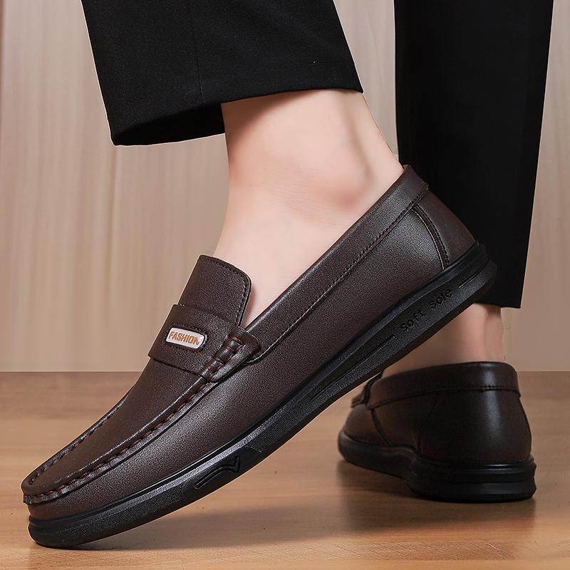 Fashion Lightweight Business Office Formal Men Casual Shoe Leather Men Loafers Shoes Fashion Designer Slip On Boat Quality Social Shoes