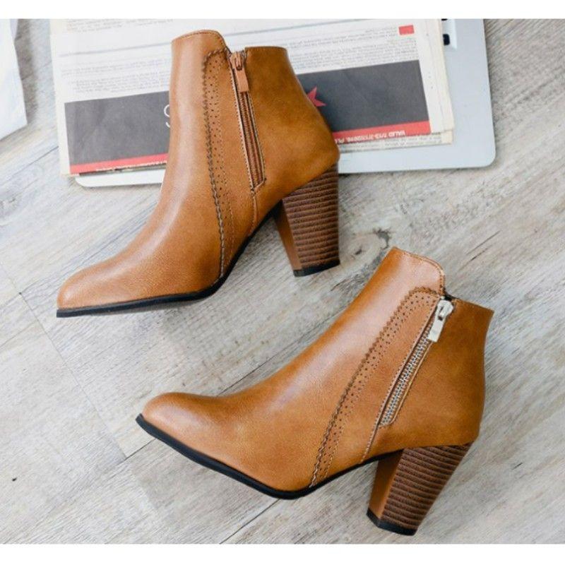 Women's Fall/Winter Vintage Chunky Heel Design Side-Zip Ankle Boots Solid-Color Pointed-Toe Elegant Boots