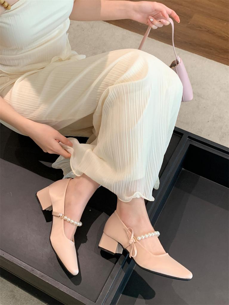 French Square Head Single Shoes Women's 2025 New Pearl Bow with Light Mouth Thick Heel Mary Jane Shoes
