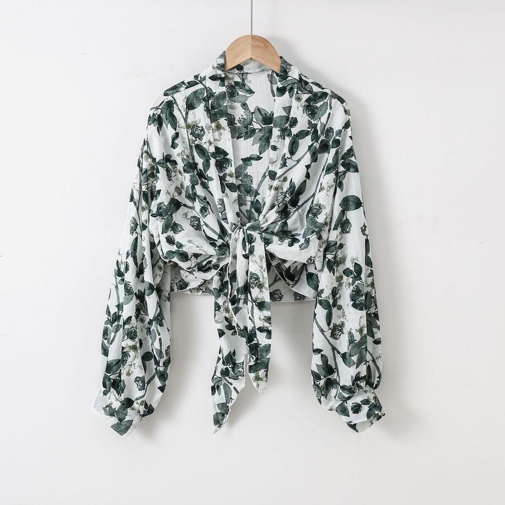 Chiffon Women's Summer Long Sleeved Top Thin Cardigan Paired with Women's Short Sun Protection Jacket Shawl