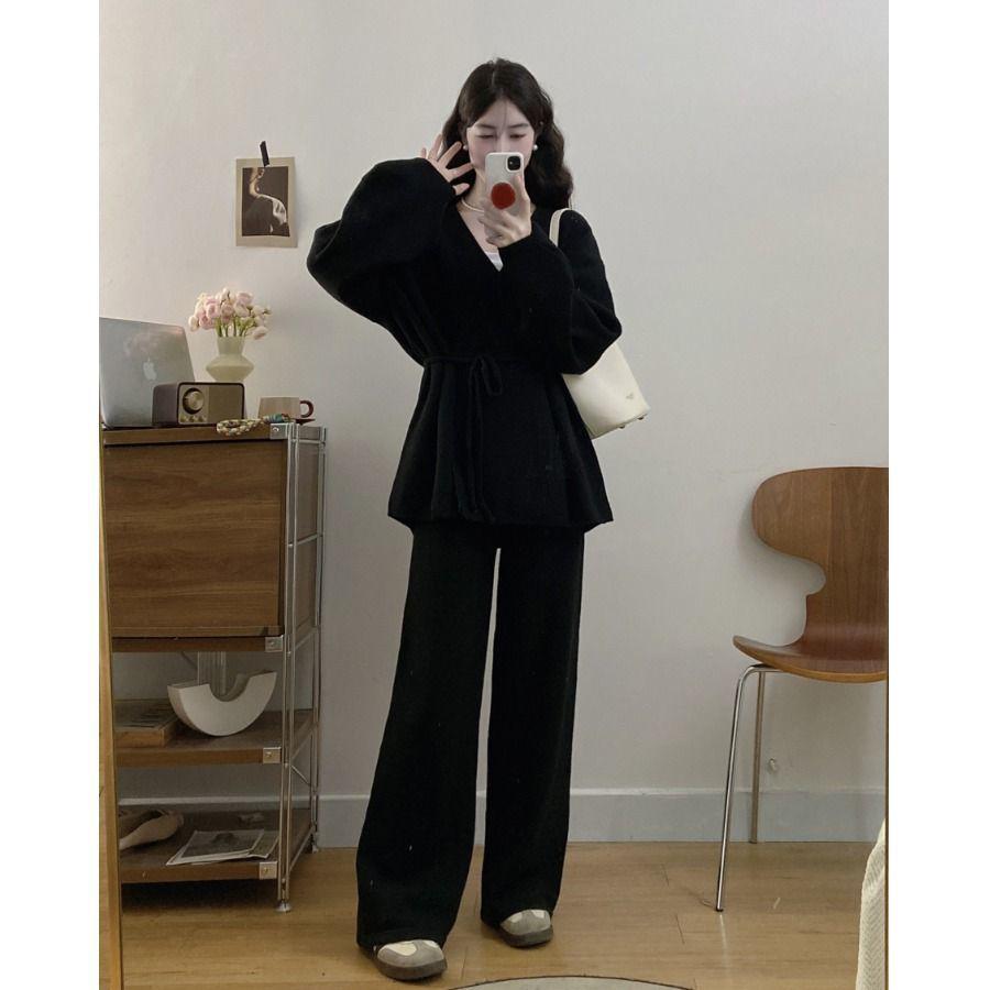 

Элегантный осенне-зимний комплект свободного кроя: свитер и брюки широкого покроя для женщин M (100-120 jin)