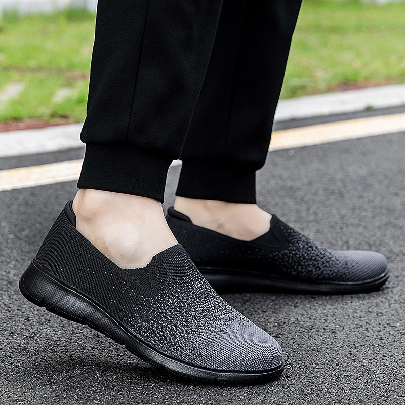 Fashion New Women's Lightweight Mesh Walking Breathable Flat Bottom Versatile Men's Loafers Soft Soled Outdoor Women's Single Shoes