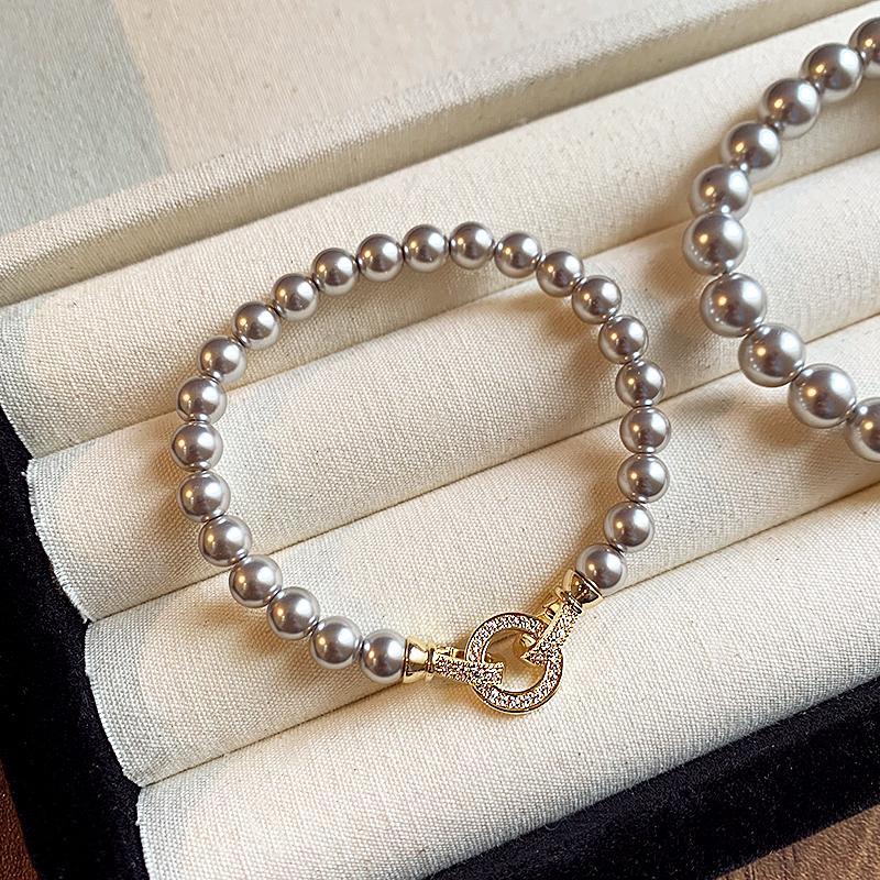 

Французский элегантный микро-набор, циркон, круглая пряжка, искусственный жемчуг, браслеты с подвесками для женщин, темпераментный комплект ювелирных изделий, новые аксессуары