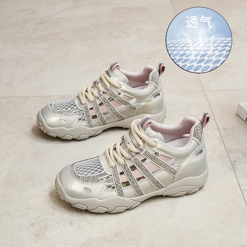 Inner height increase hollow sandals dad shoes women's spring new sports shoes casual shoes German training shoes Forrest Gump shoes