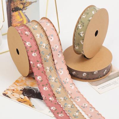 1 Roll 2.5cm Wide Floral Cloth with Creative Gift Packaging Bow and Fresh Floral Accessories Sewing Supplies