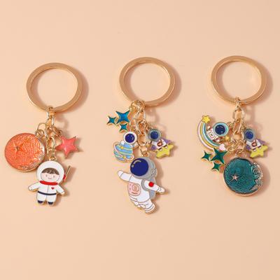 Cute Enamel Astronaut Keychain Star Moon Key Rings Pendants for Key Holder Women Girls Handbag Pendants DIY Jewelry Gifts