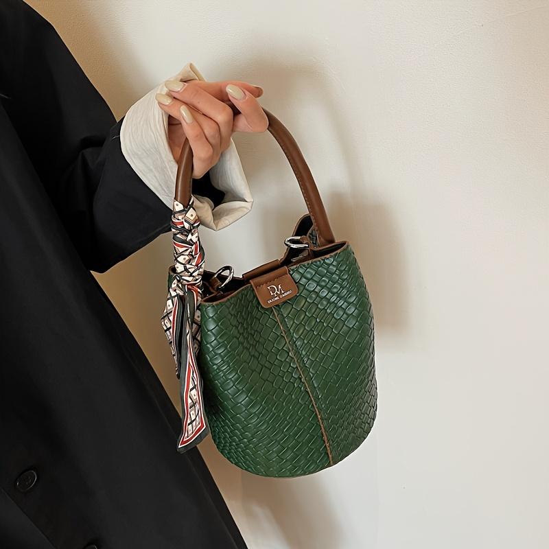 Fashiable Women's Bucket Bag, Stylish Solid Color Woven Effect Handbag Shoulder Bag and Crossbody Bag, Can Be Carried By Hand