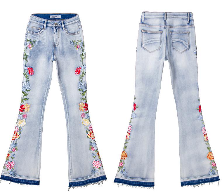 Women's Plus Size 3D Embroidered Flare Jeans