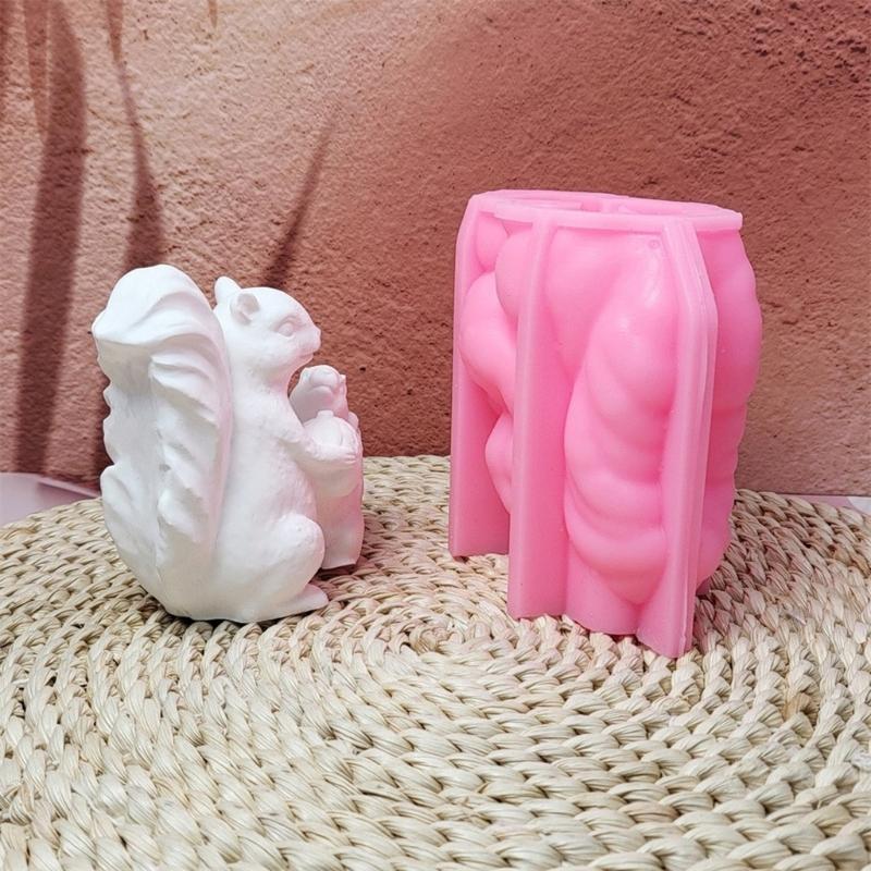 Squirrels Animal Statue Silicone Candle Molds for Epoxy Resin Candle Soap Making Home Decoration Gypsum Silicone Molds