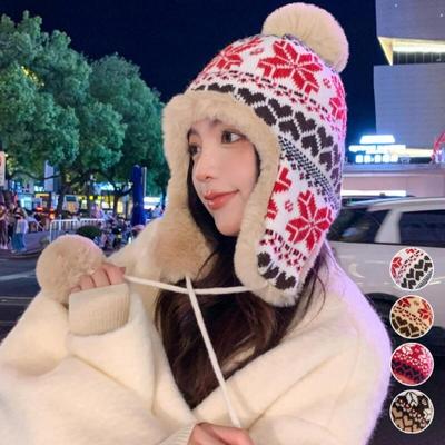 Women's Winter Warm Snowflake Pattern Fur Hat