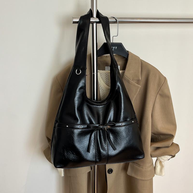 Autumn 2025 Women's High-End Soft Leather Tote Bag - Fashionable Single Shoulder Underarm Commuter Bag